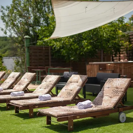 Ferenc Vendeghaz Gasthof 4*